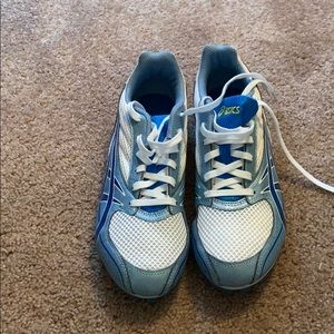 Never worn ASICS running shoes